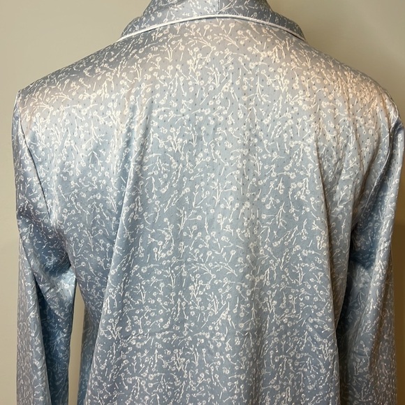 Something Navy Women’s Silk Robe - Picture 10 of 12